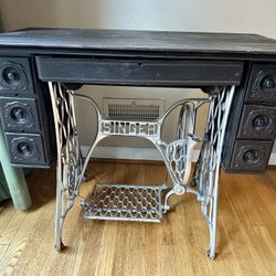 Singer Sewing Table/Desk