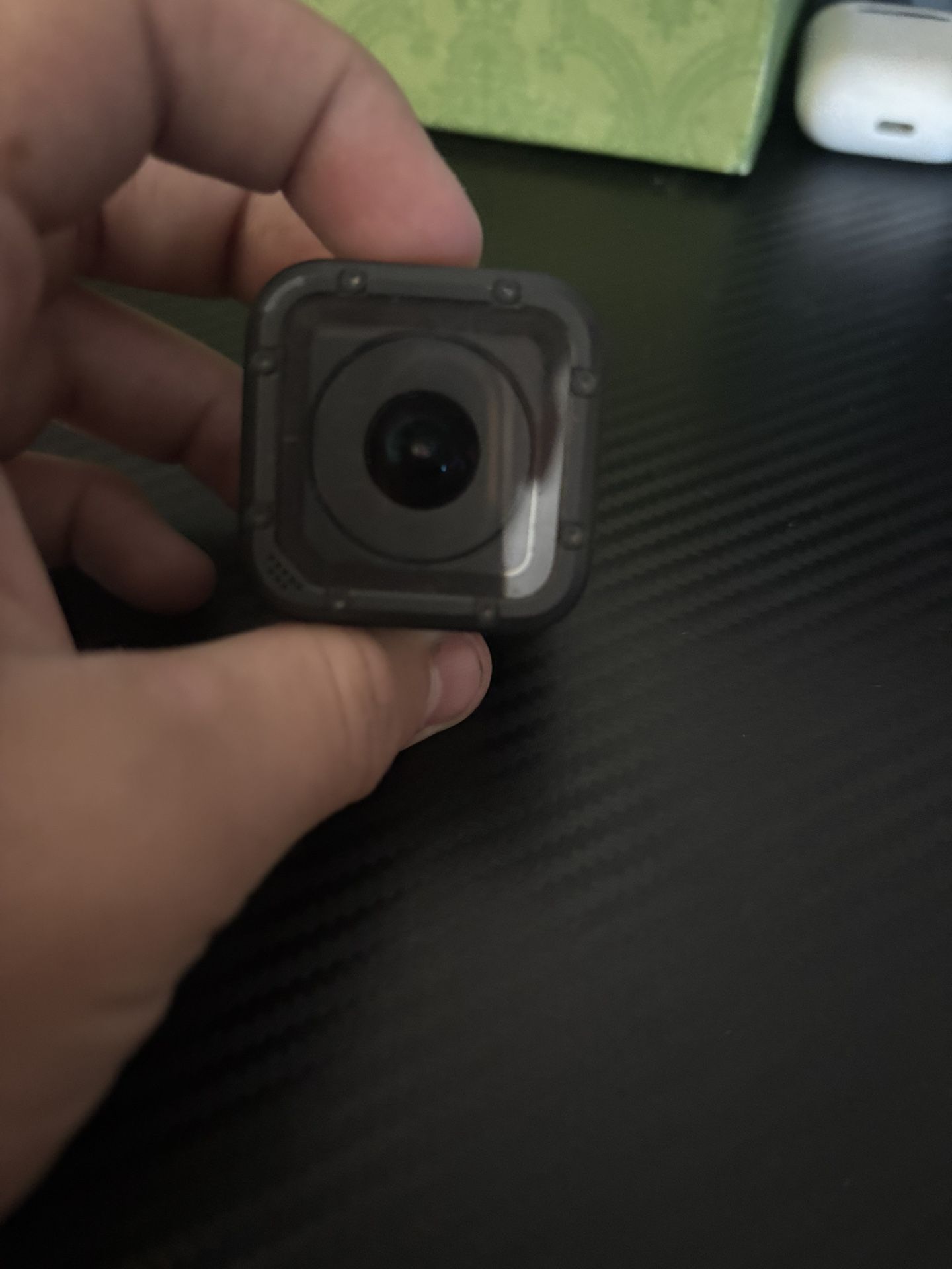 GO PRO HERO 4 WORKS (price isn’t firm)
