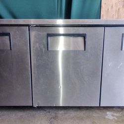 True Three Door commercial  Worktop Refrigerator 72"