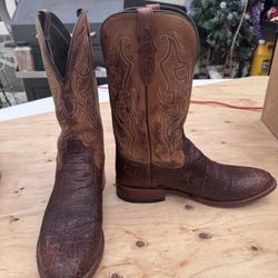 76 Pairs Size 13 Boots!