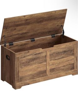 Storage Chest, 39.4 Inches Width Bench with 2 Safety Hinges Farmhouse Style, for Entryway, Bedroom, Living Room, Honey Brown, SOFIE Collection ULSB061