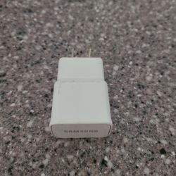 Samsung Charge Block White