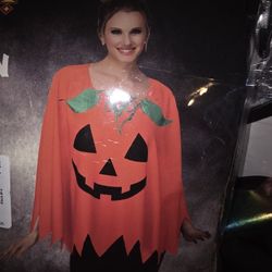 One Size New Nwt Pumpkin Poncho Halloween Costume   2 Available  Price Is For Each