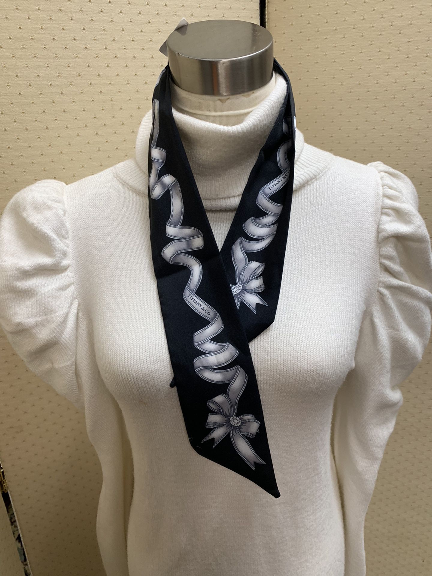 Tiffany Black and white silk Twilley scarf