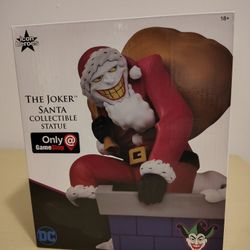 The Joker Santa Collectable Statue