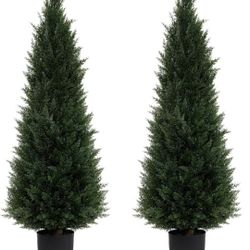 Innovleaf 4ft Artificial Cedar Topiary Trees 2 Pack, Beautiful Realistic Artificial Plants for Outdoor, UV Protection Potted Plants Artificial Shrubs 
