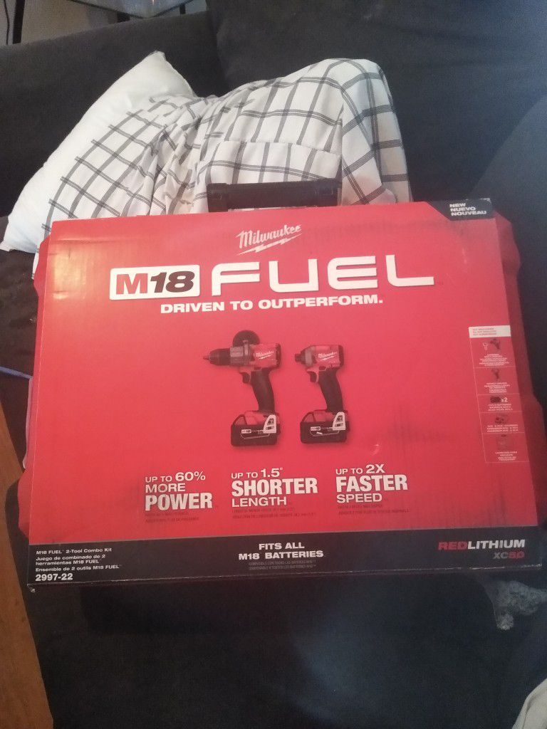 MILWAUKEE FUEL M18 Impact And Driver