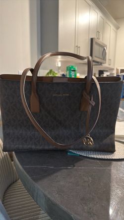 Michael Kors Leather Purse