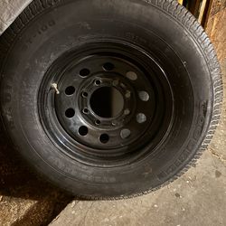 8 lug trailer tire $120 new