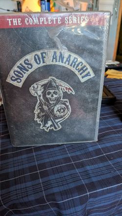 Complete DVD set sons of anarchy