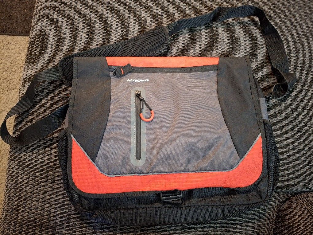 Lap Top Bag (Lenovo)