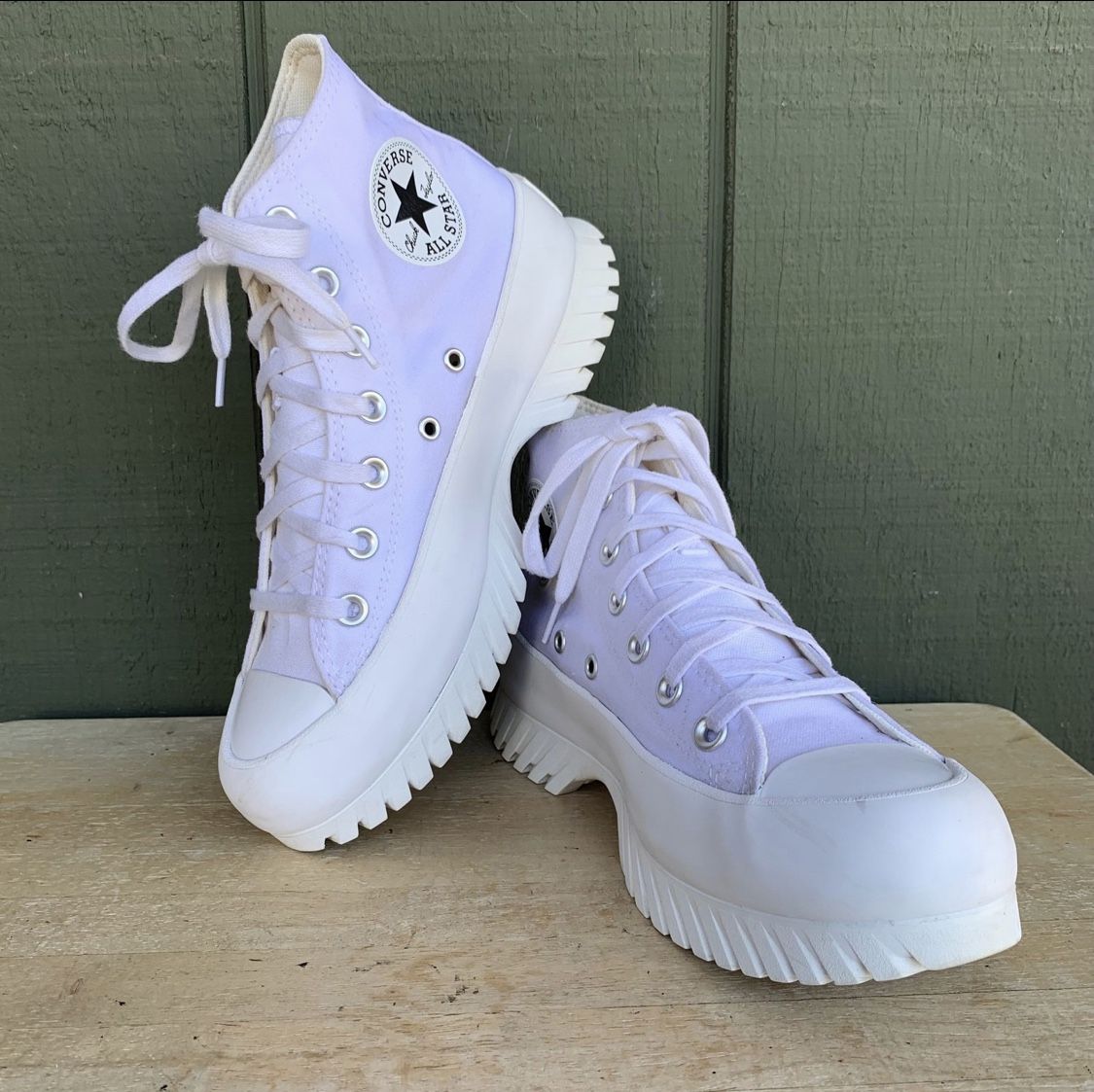 Converse Chuck Taylor All Star Lugged Platforms Shoes A00871C Womens Size 7.5