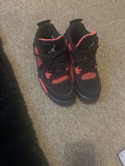 Jordan 4s