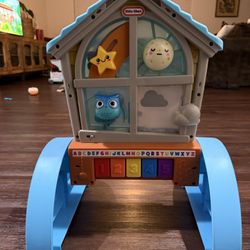 Little Tikes Learn & Play Look & Learn Window