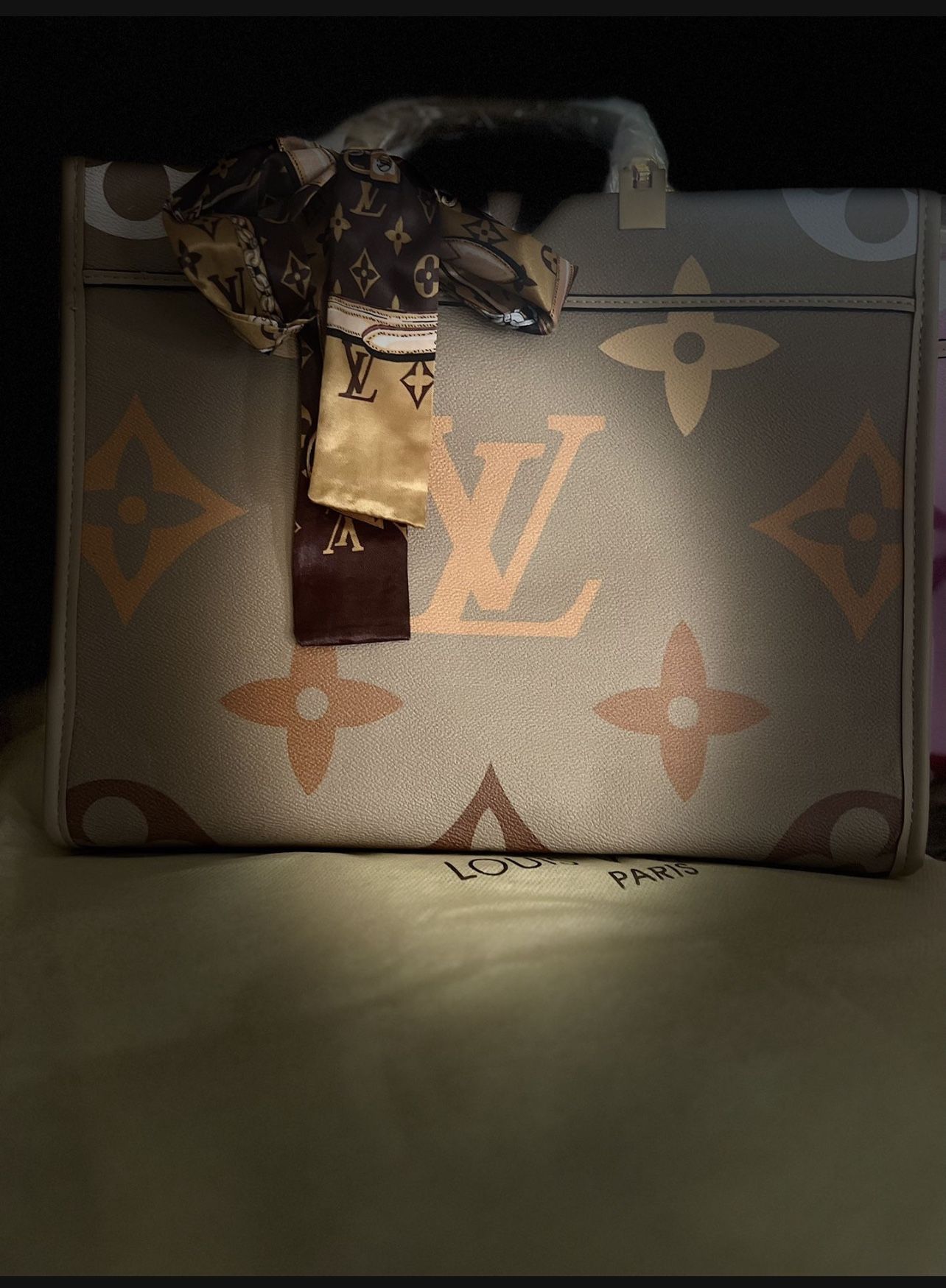 NEW lV 550.00 //OBO