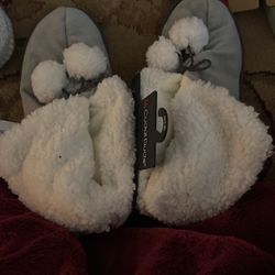 Gray Cuddl Duds Size 7/8 Women’s