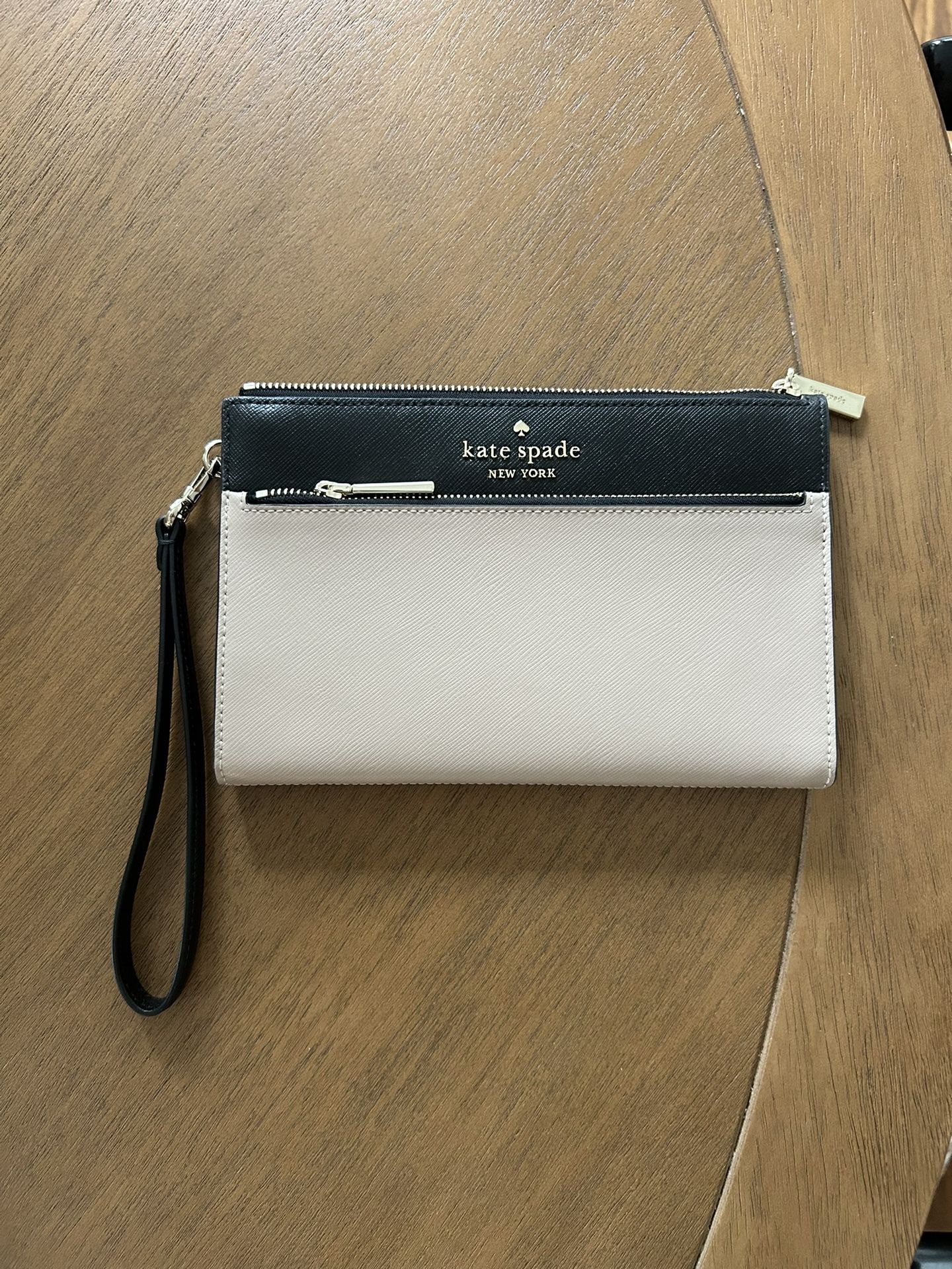 New Kate Spade Wallet Wristlet