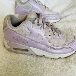 Girls Nike Shoes Size 1.5Y