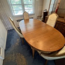 Almost New 6-Person Dining Set with Table and China Cabinet – Includes Protective Cover!