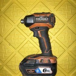 Rigid drill with battery