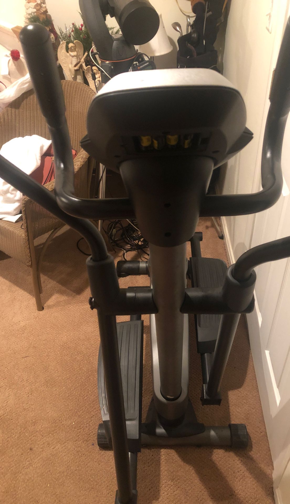 Golds gym elliptical