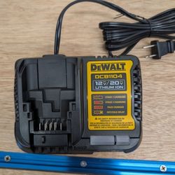 DeWalt 12v & 20v 4 Amp 2 Stage Battery Charger NEW 