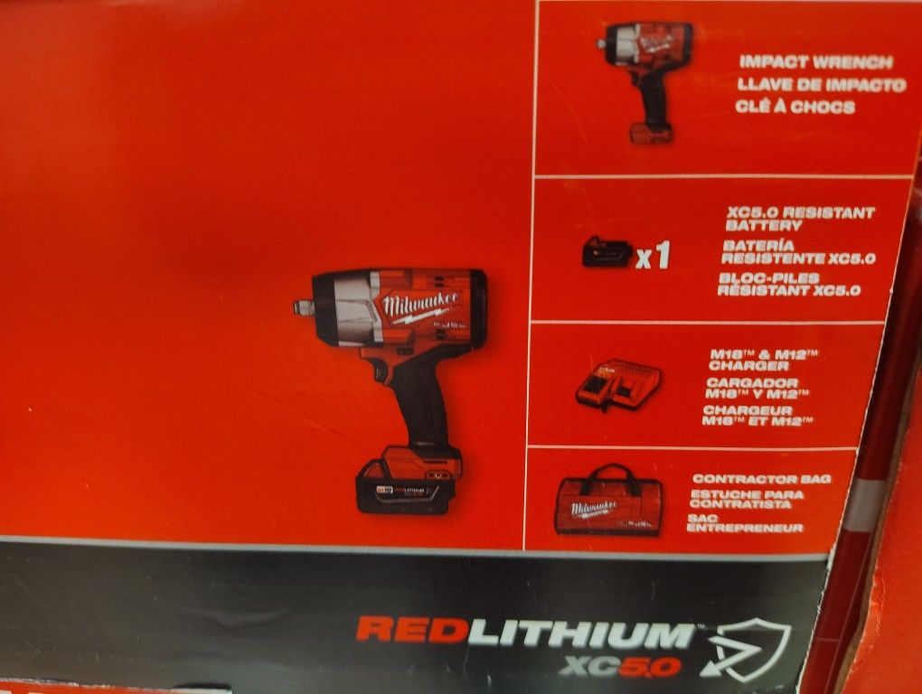 Milwaukee Fuel 1/2 In High Torque Impact Wrench With 5.0ah Battery And Charger With Bag