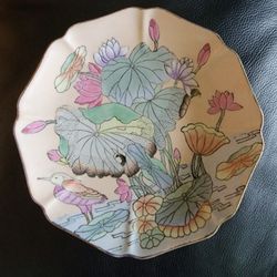 WATER LILIES FLOWERS AND CRANE. MACAU