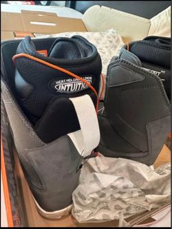 Thirty Two snowboarding boots!!
