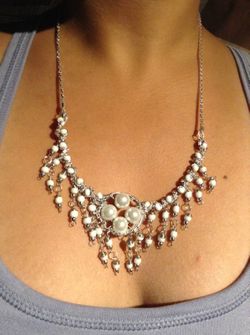 Homemade beautyfull pearl collar
