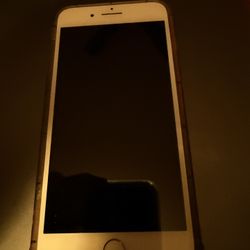 iPhone 6 Plus. 256K Unlocked  White In Excellent Condition 