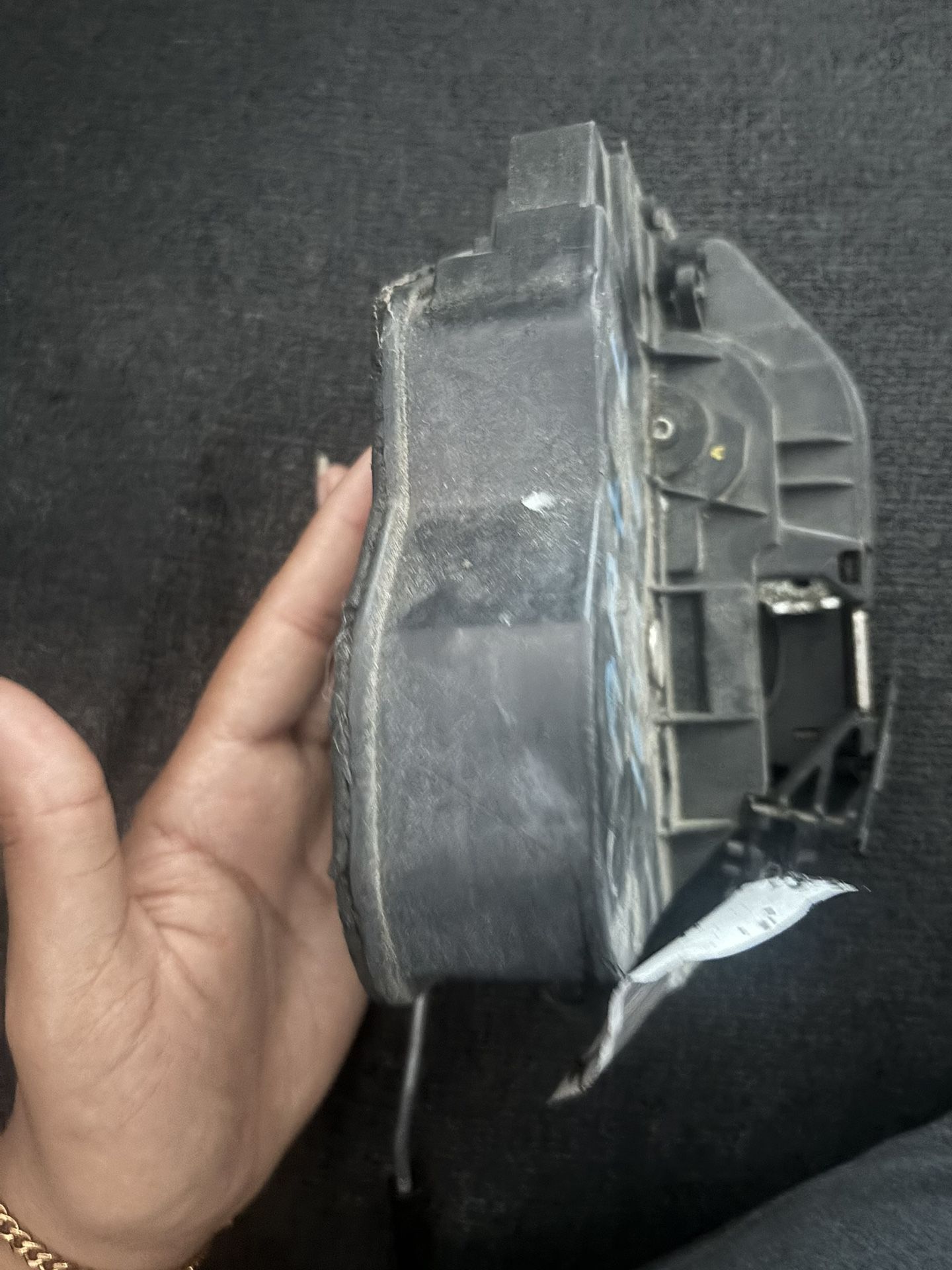 2007-2011 BMW front left door lock actuator