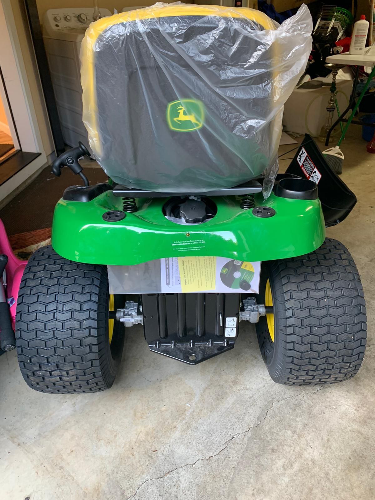 John Deere E140 riding lawn mower for Sale in Camas, WA OfferUp