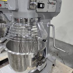 Bake Your Dreams Come True! ✨ This 3-speed planetary mixer U secret to fluffy cake perfection! 🍰🥄