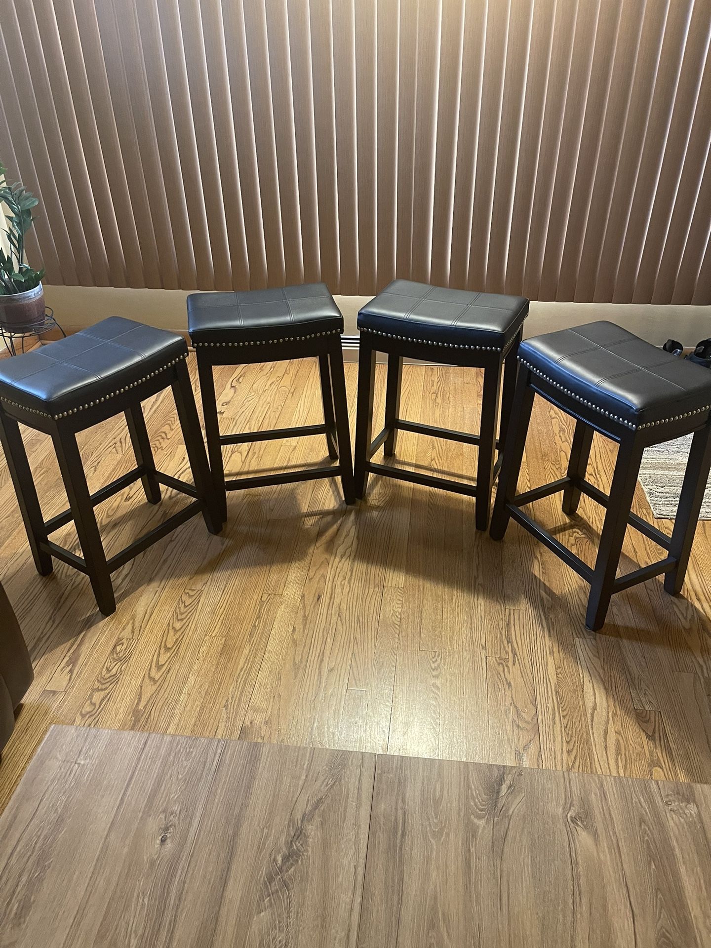 LEATHER DINNING ROOM OR KITCHEN STOOLS