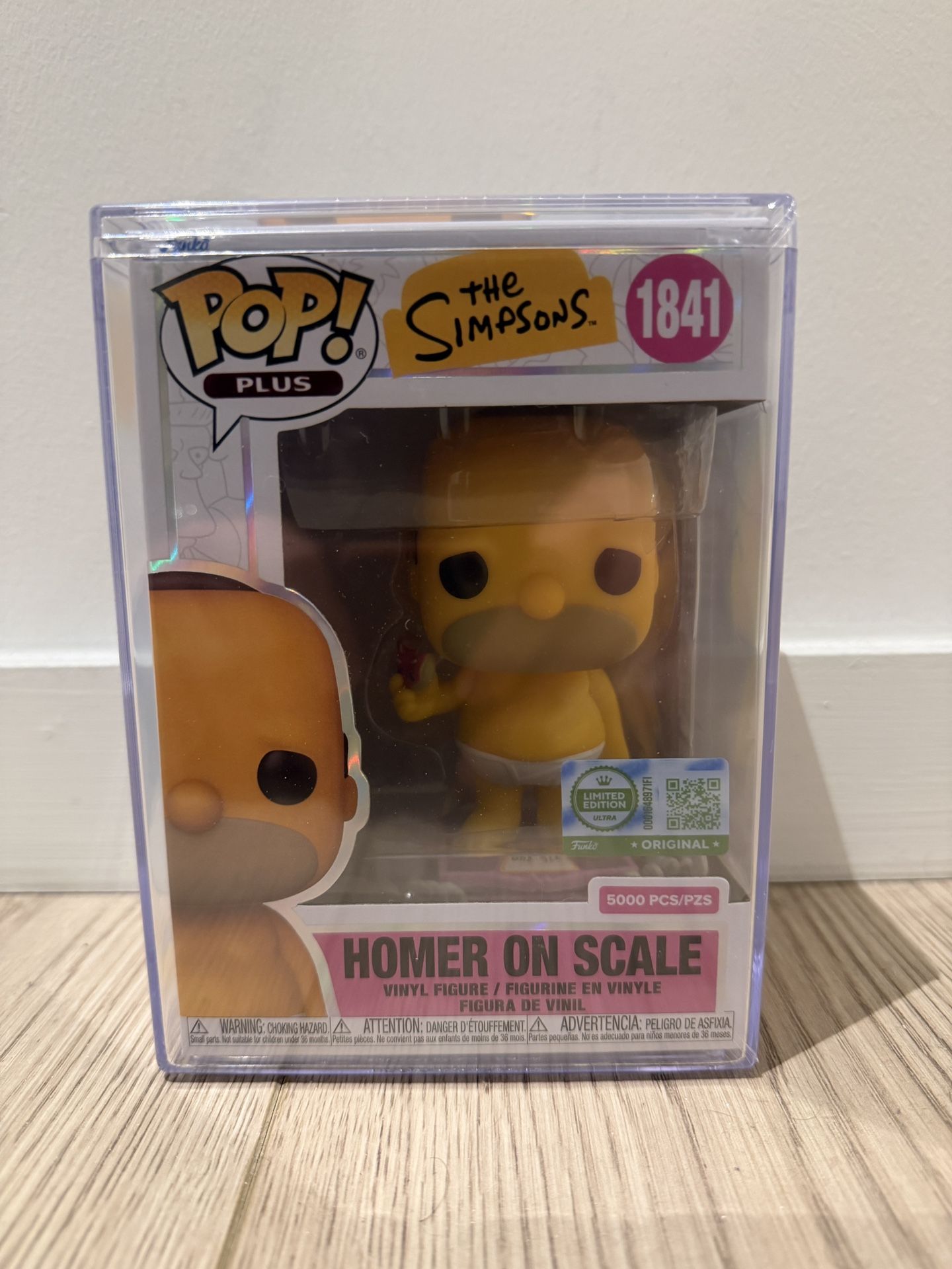 Funko Pop! Homer on Scale with Pop Protector! Limited LE 5000 PCS