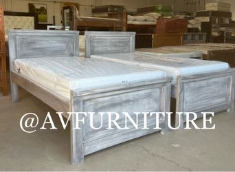 2 Twin Beds and 2 Memory Foam Mattresses