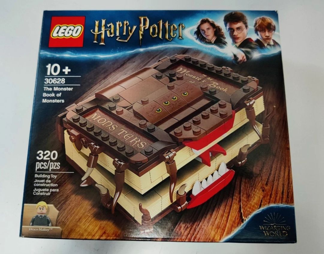 LEGO Harry Potter: The Monster Book of Monsters (30628)