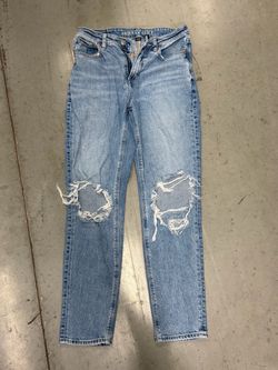 American Eagle Distressed Light Wash Jeans