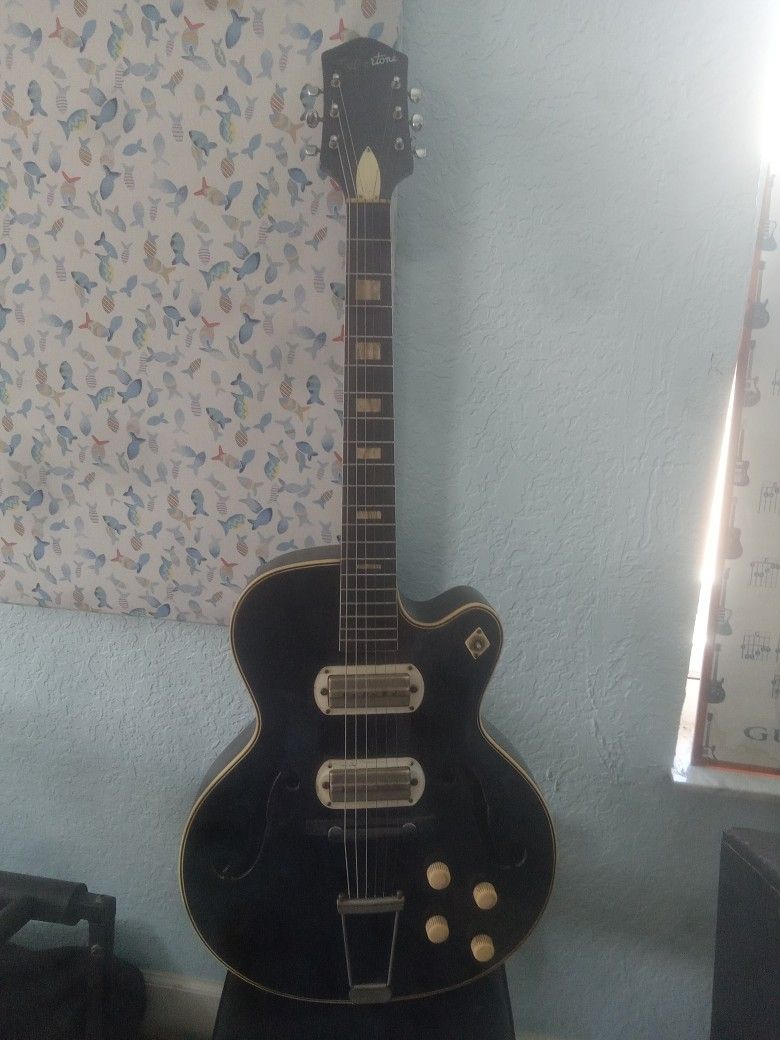 Silvertone Espenada