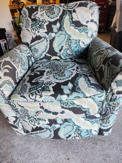 Plush chair