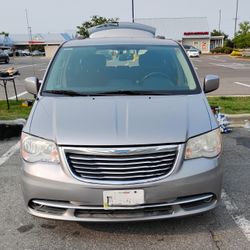 2013 ChryslerTown And Country