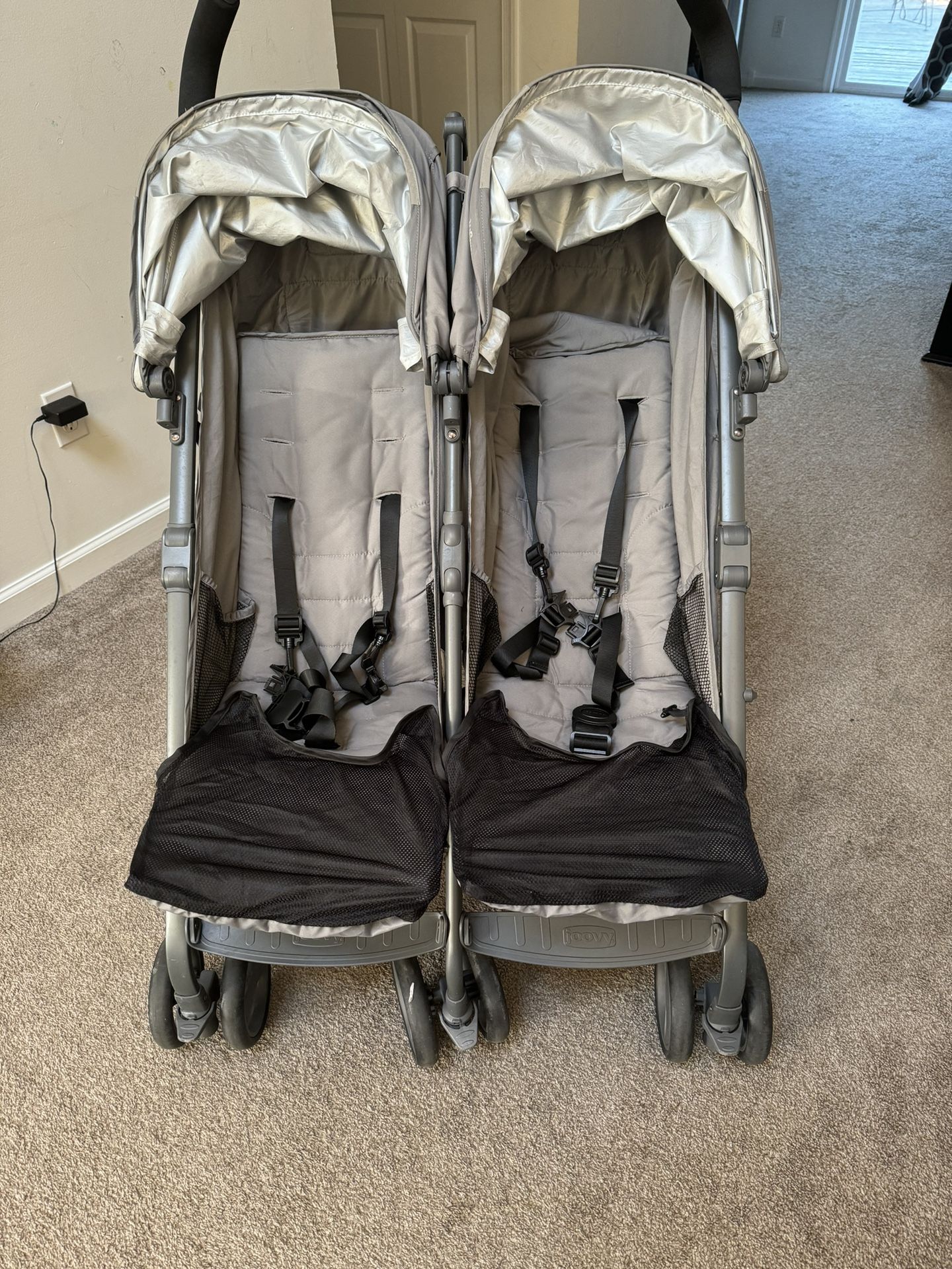 Joovy Twin grooves Ultralight Double Stroller