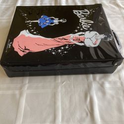 1962 Barbie With Case And Accessories 