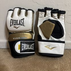 Everlast Everstrike multipurpose gloves