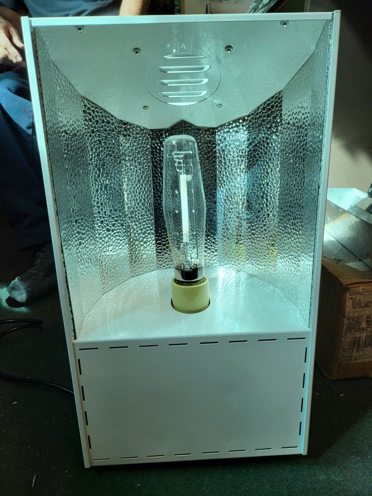 Grow Light