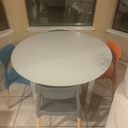 Playroom Round Table 