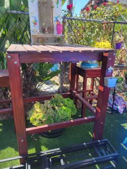 Bar Table and Stools