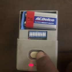 📡 Multi-Code Wireless Garage Remote Model 308911 – Works! $10