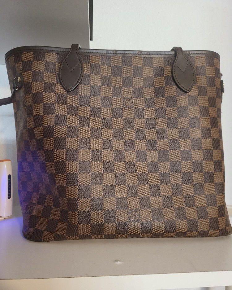 Louis Vuitton Neverful MM Authentic  W/O Pouch